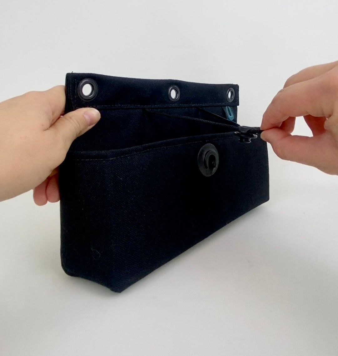 Adventure Wall Bins (Mark Wahlbins)