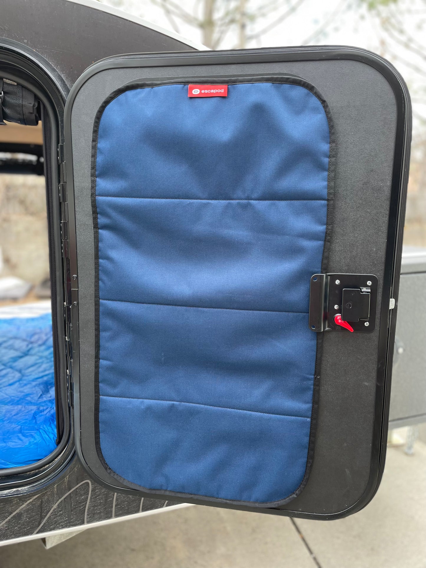 Magnetic Window Shades for Escapod Topo 1